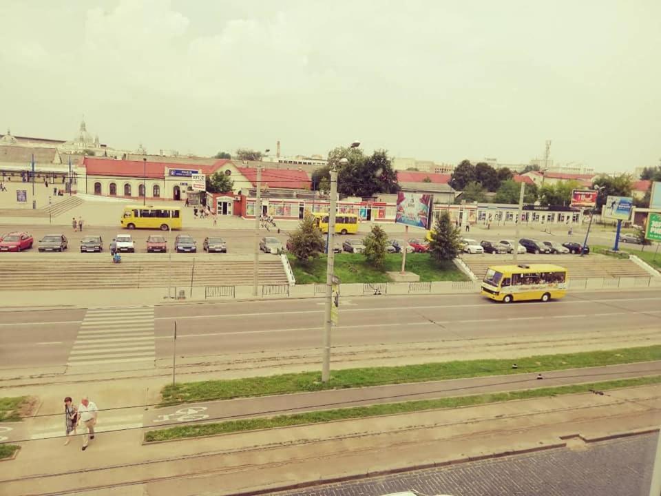 Городоцька 169, Жд Вокзал,Близько Центр,Парковка Lviv Ngoại thất bức ảnh